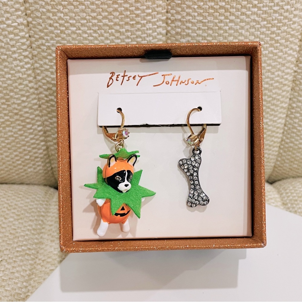 Betsey Johnson Halloween French Bulldog Pumpkin & Crystal Bone Earrings Mismatch